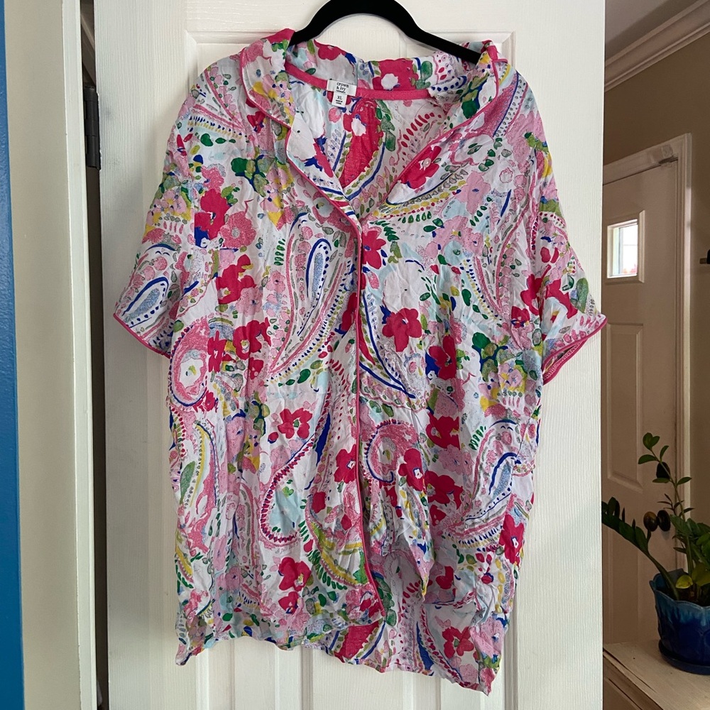 Crown & Ivy PJ set